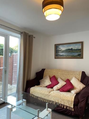 Modern Home just off Glastonbury High Street — 4-Star Luxury Hotel in Glastonbury, United Kingdom