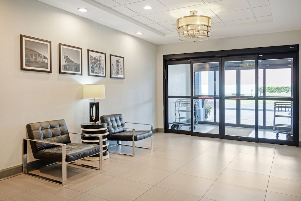 Comfort Inn & Suites Carrollton - photo 4