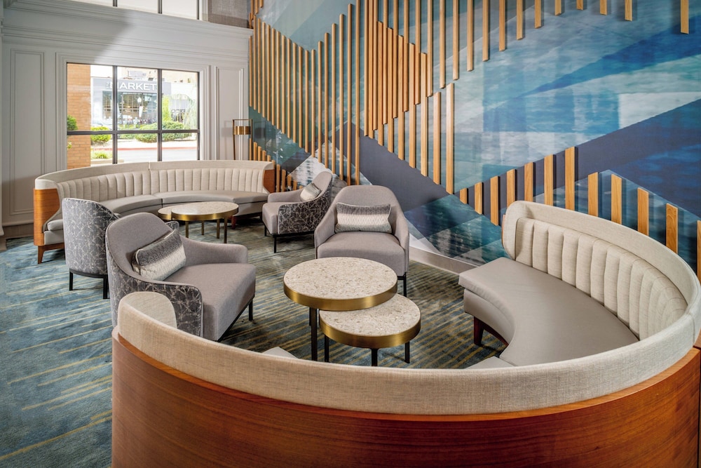 Delta Hotels by Marriott Huntington Downtown - photo 3