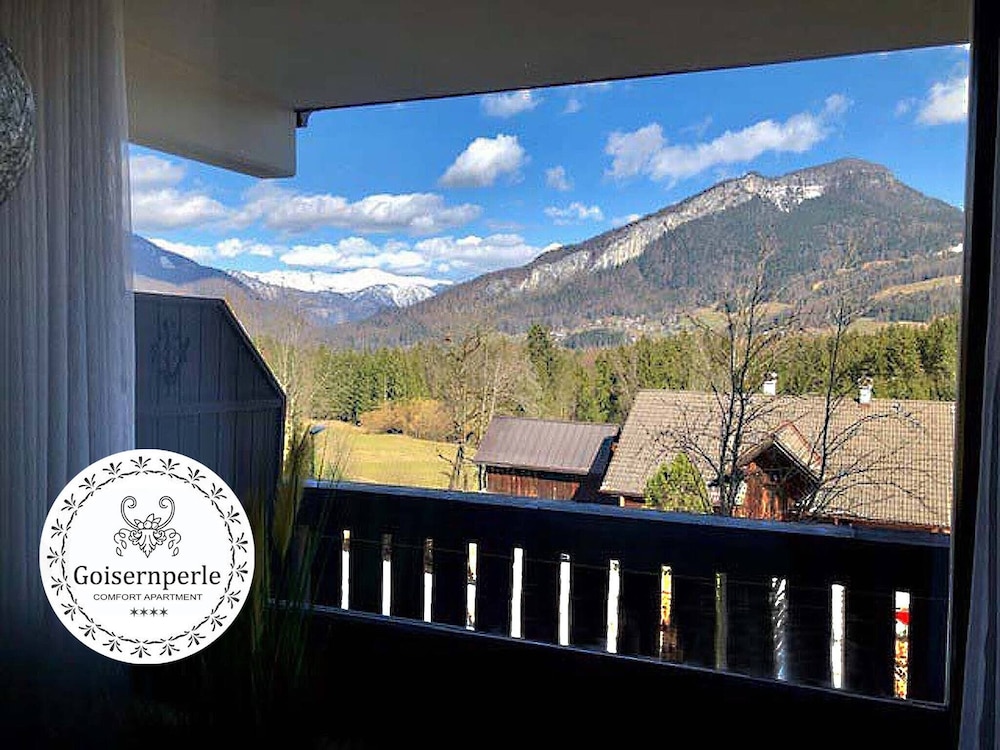 Almara Family Apartment — 4-Star Luxury Hotel in Bad Goisern, Austria
