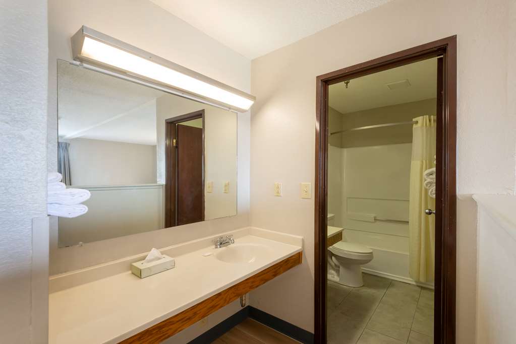 Days Inn by Wyndham Somerset PA I 70 I 76 - photo 27