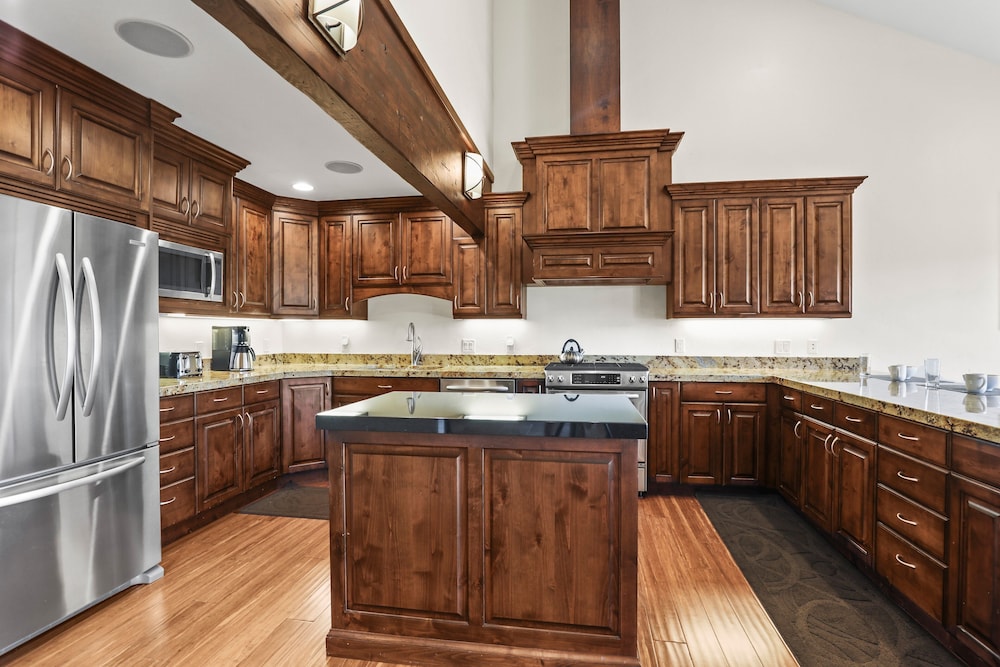 Fairway Village 2570 - photo 13