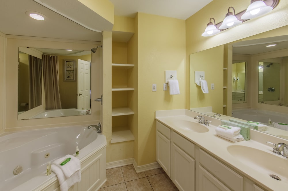 Holiday Inn Club Vacations Resort Lake Palestine - photo 39
