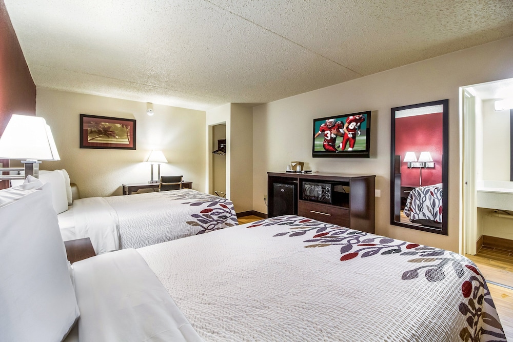 Red Roof Inn Houston East I 10 - photo 14