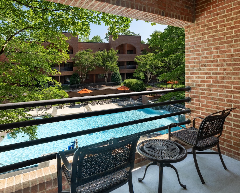 DoubleTree Suites by Hilton Charlotte SouthPark - photo 27
