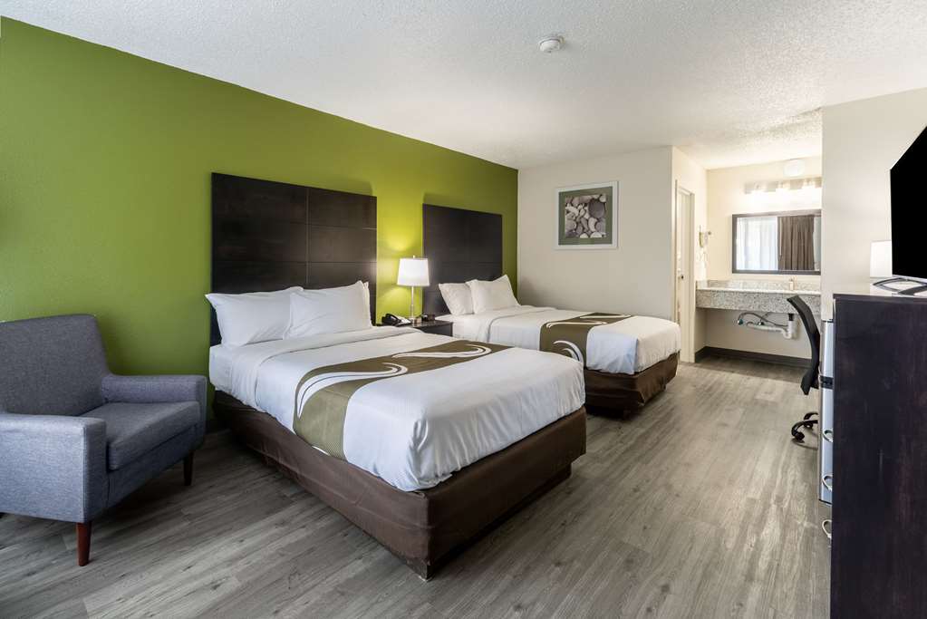 Quality Inn & Suites Vandalia near I 70 and Hwy 51 - photo 19