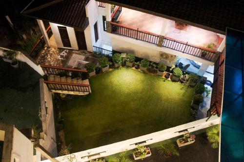 Ark Cabin Villa — 4-Star Luxury Hotel in Kandy, Sri Lanka