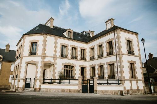 Le Mora Hôtes - carbon neutral hotel in Unknown City