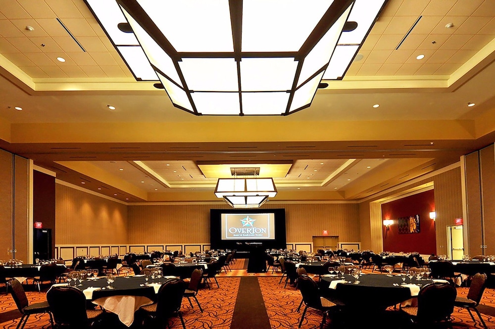Overton Hotel and Conference Center - photo 55
