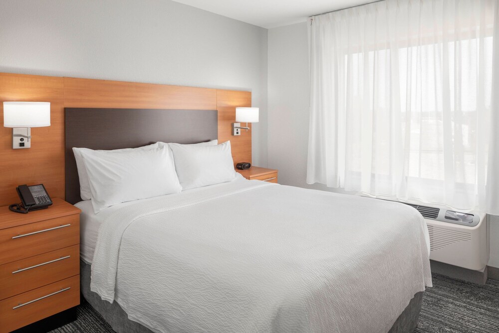 TownePlace Suites by Marriott Bangor - photo 12