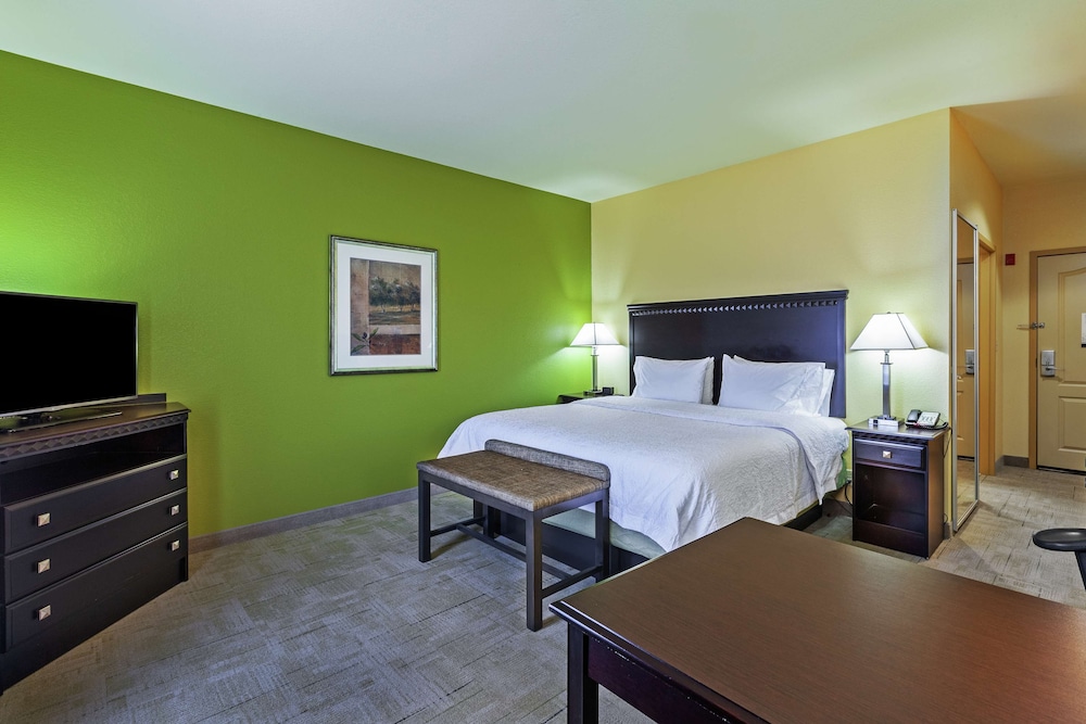 Hampton Inn & Suites Tulsa North Owasso - photo 18
