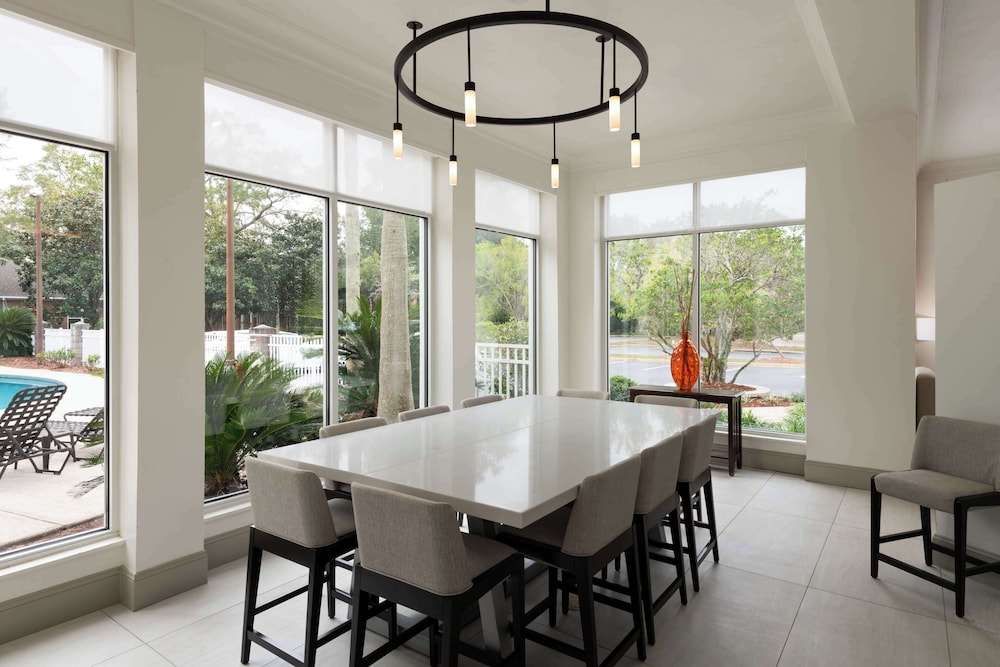 Hilton Garden Inn Tallahassee - photo 2