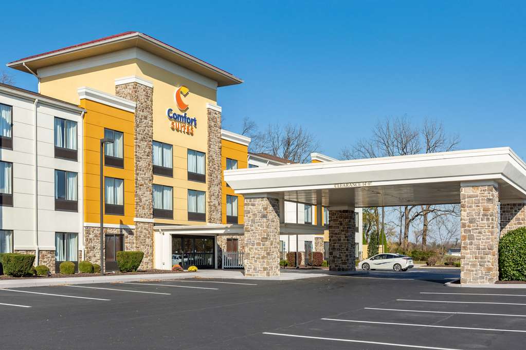 Comfort Suites Lancaster Amish Country in Lancaster, United States