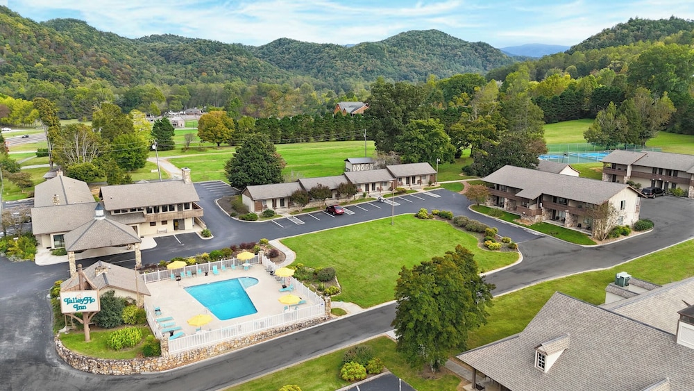 Talley Ho Inn in Townsend, United States