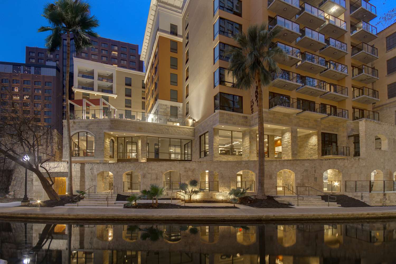 Hampton Inn & Suites San Antonio Riverwalk - photo 11