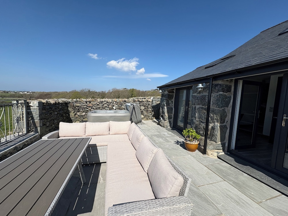 Gaerau Bach — hotel in Llanbedr
