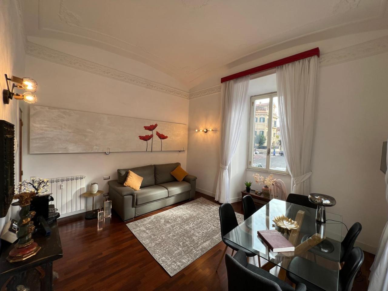 La Tua Casa Nel Centro di Roma — 4-Star Luxury Hotel in Rome, Italy