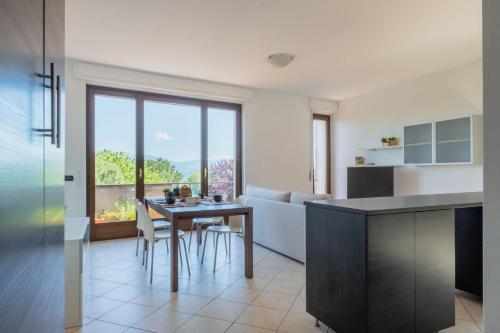 By The Lake Centro Storico Vista lago — 4-Star Luxury Hotel in Desenzano Del Garda, Italy