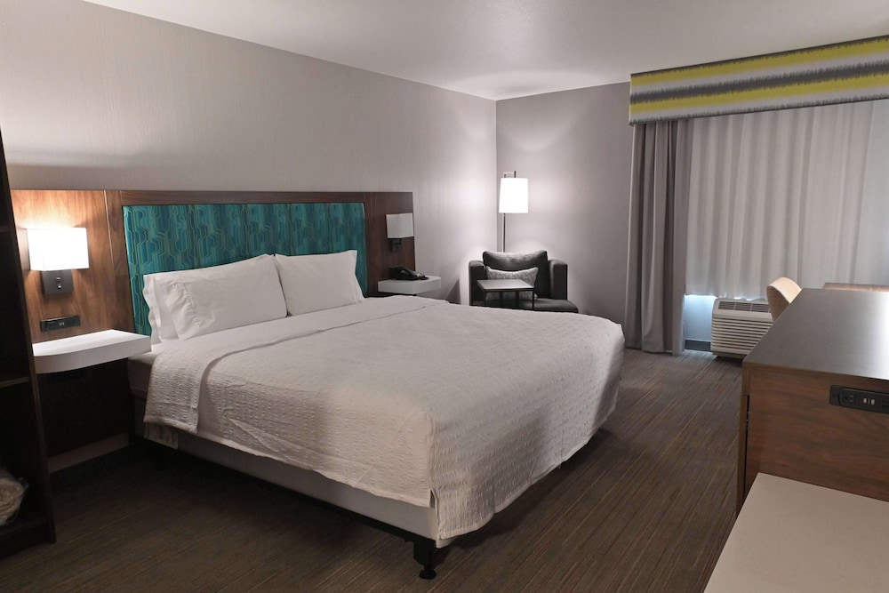 Hampton Inn Milpitas - photo 8