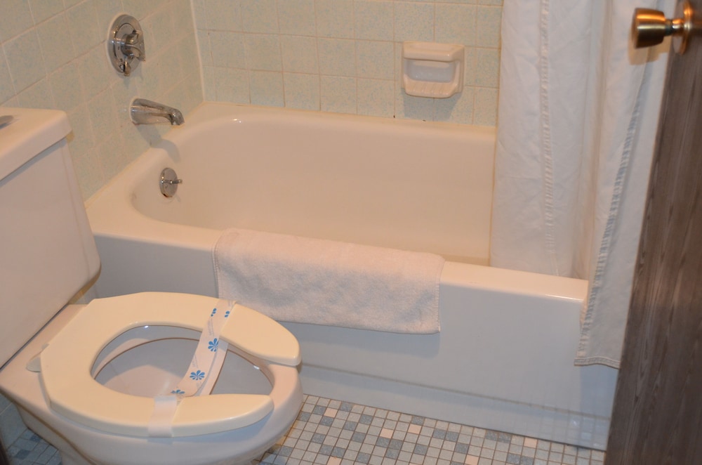 Grand Inn Fargo - photo 32