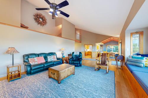 Eternal Equinox in Sea Ranch, United States