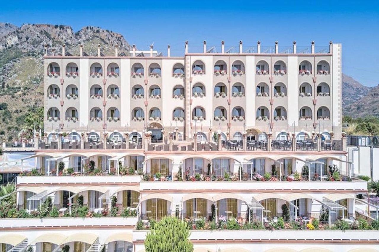 Le Terrazze — 4-Star Luxury Hotel in Letojanni, Italy