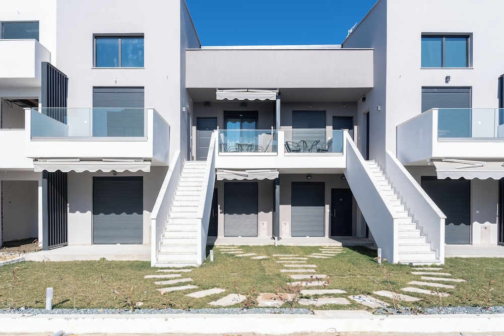 Sirens Residential Complex — 4-Star Luxury Hotel in Kavala, Greece