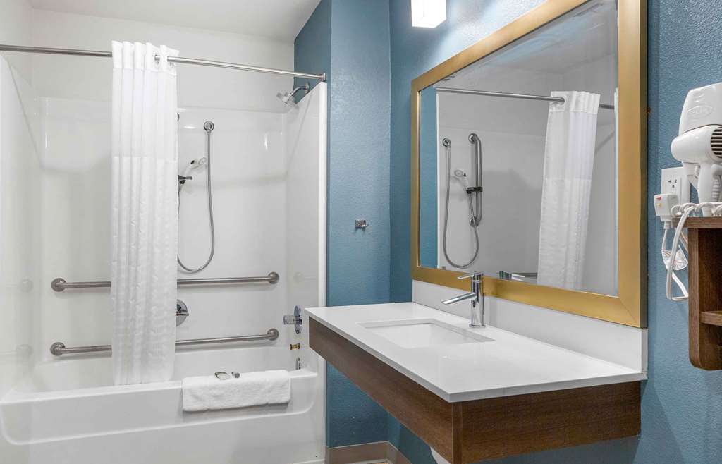 Extended Stay America Suites Boston Saugus - photo 40