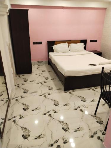 Hotel Ucs - last minute hotel in Kolkata