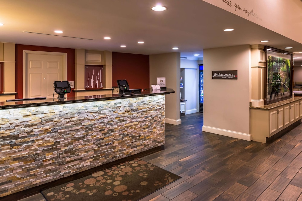 Hilton Garden Inn Detroit Southfield MI - photo 9