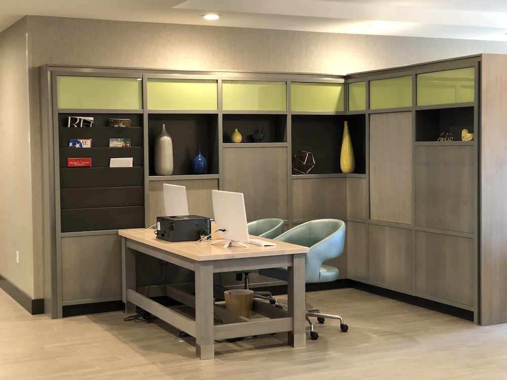 Holiday Inn & Suites Decatur Forsyth by IHG - photo 37