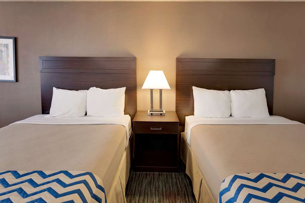 Travelodge by Wyndham Aberdeen - photo 7