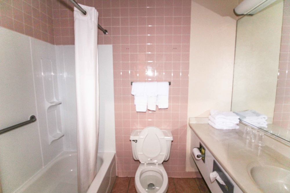 FairBridge Inn & Suites at West Point - photo 40