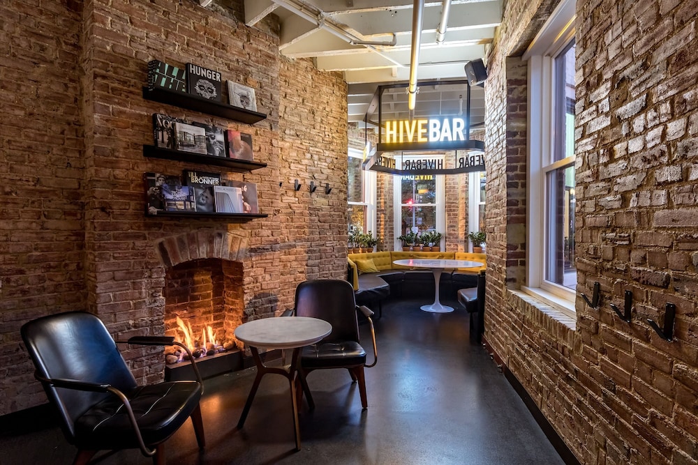 Hotel Hive - photo 4