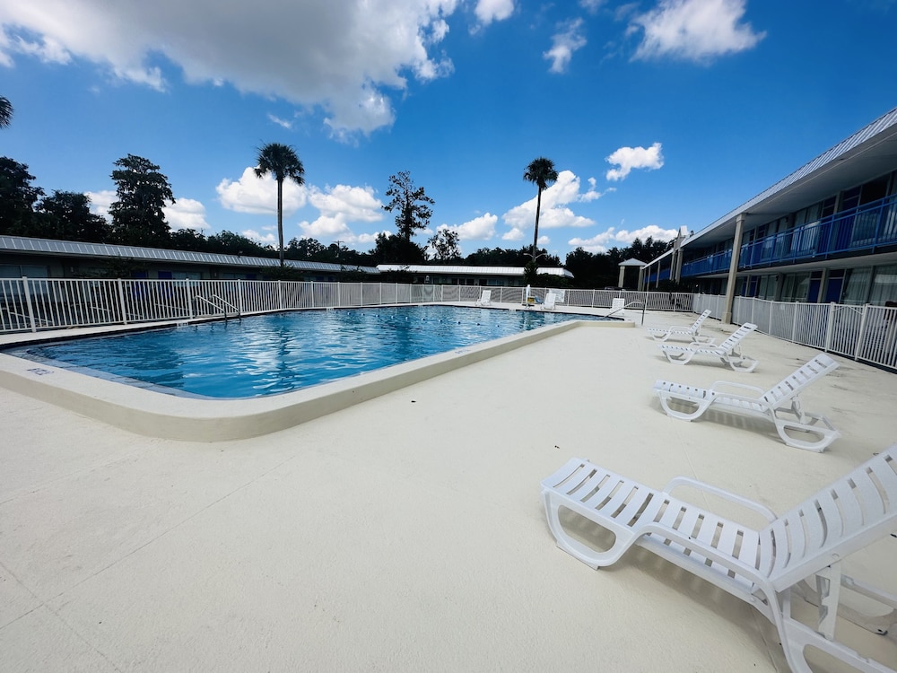 Rodeway Inn Silver Springs Ocala East - photo 28