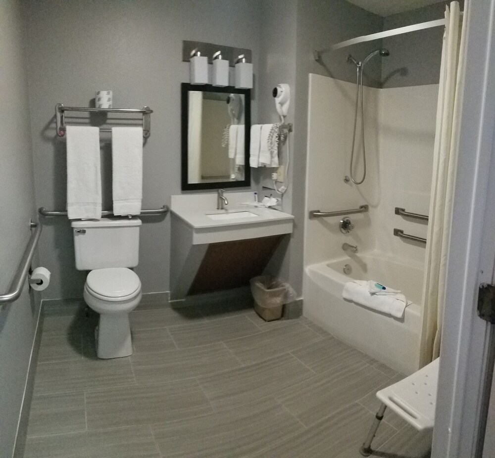 Adams Inn - photo 21