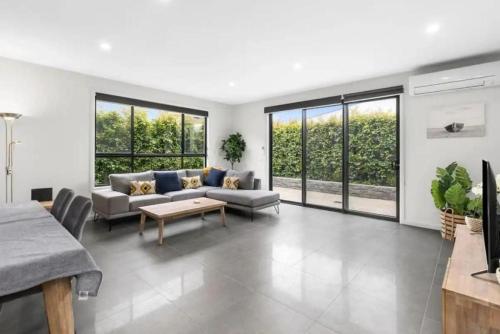 Seaside Retreat St Leonards — 4-Star Luxury Hotel in Saint Leonards, Australia