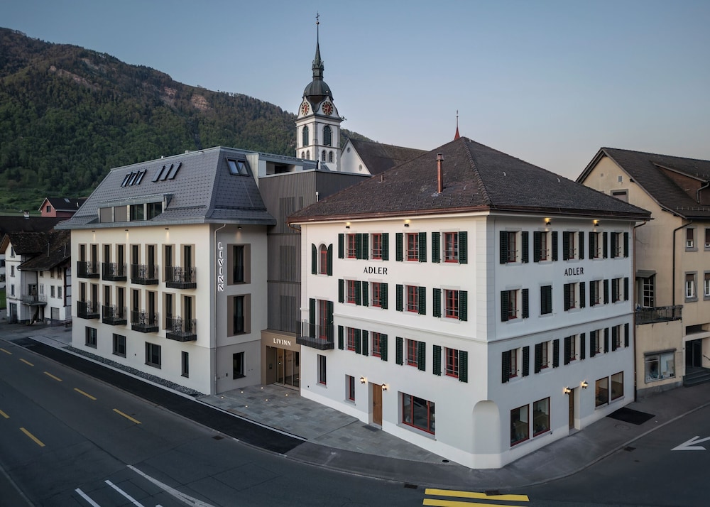 Livinn Self Check In — hotel in Arth
