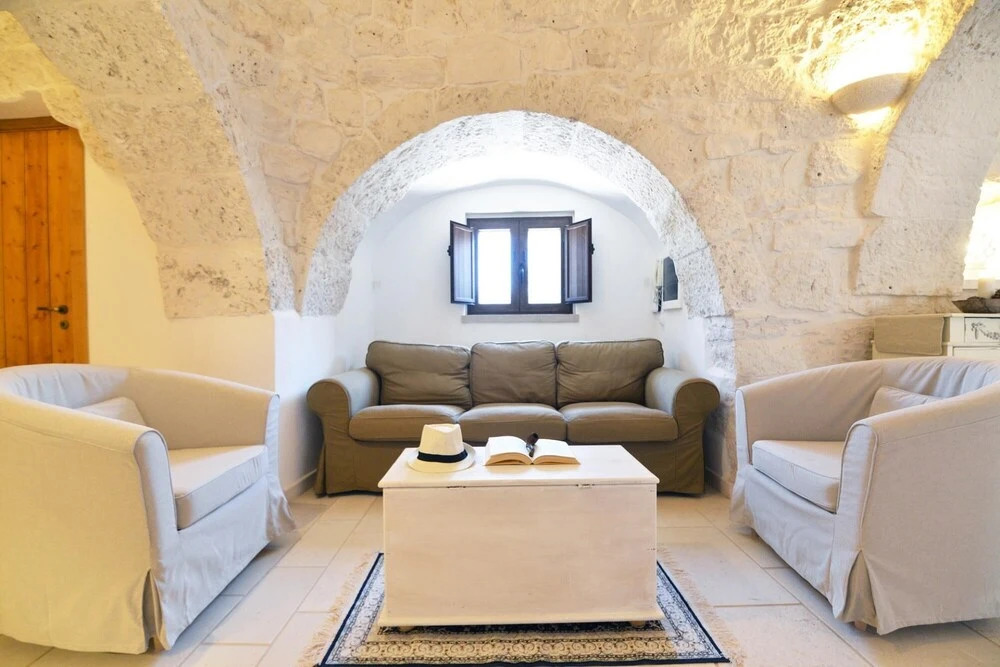 Trullo Raffaella Country House & Private Pool — 4-Star Luxury Hotel in Martina Franca, Italy