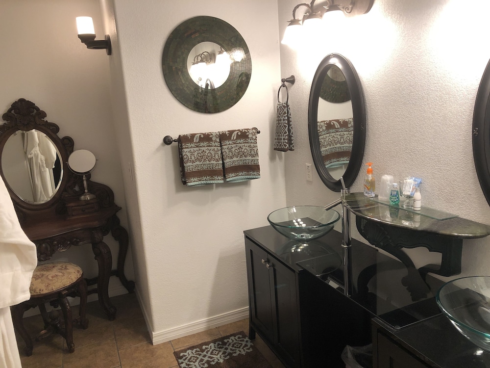 Echo Canyon Spa Resort - photo 81