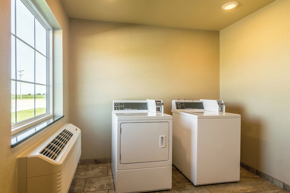Cobblestone Inn & Suites Lakin - photo 34