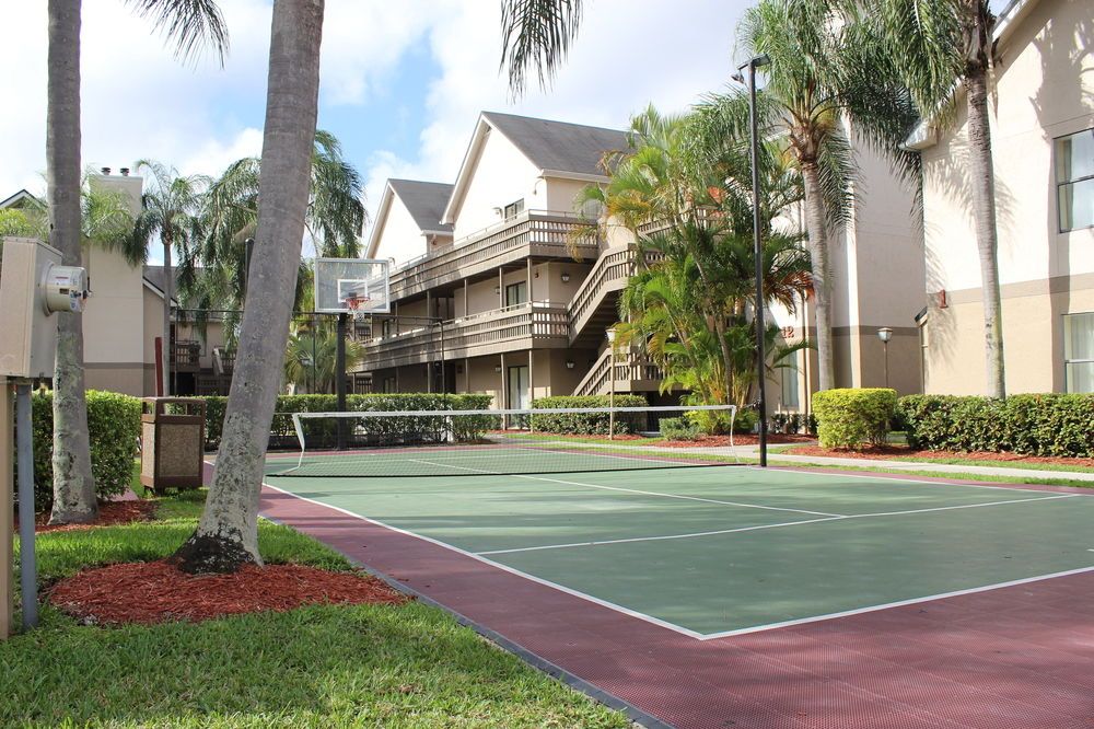Doral Inn & Suites Miami Airport West - photo 20