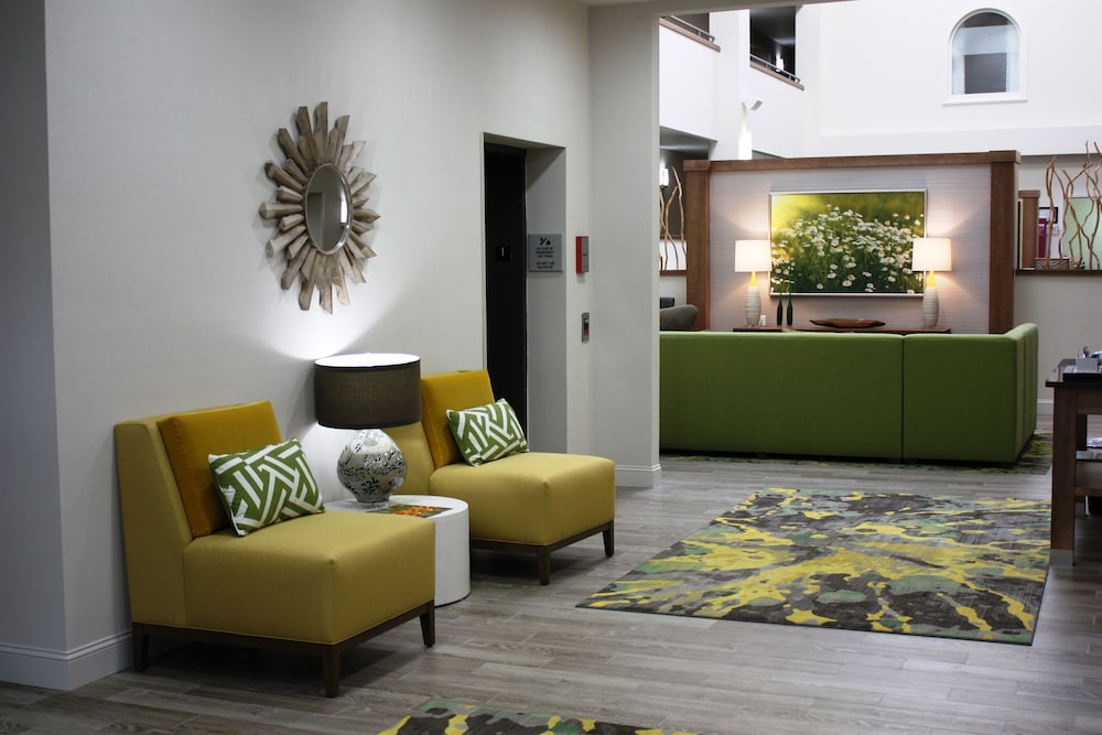 Hampton Inn Cartersville - photo 2