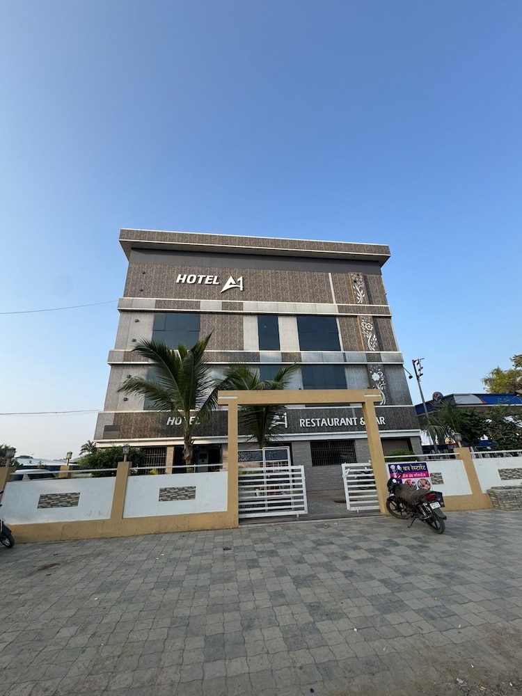 Hotel A1 in Unknown City, India