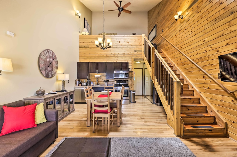 Cozy Granby Mountain Condo w Resort Amenities in Granby, United States