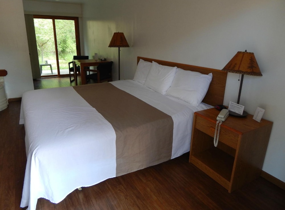 The Brookside Motel Keystone Near Mt Rushmore - photo 8