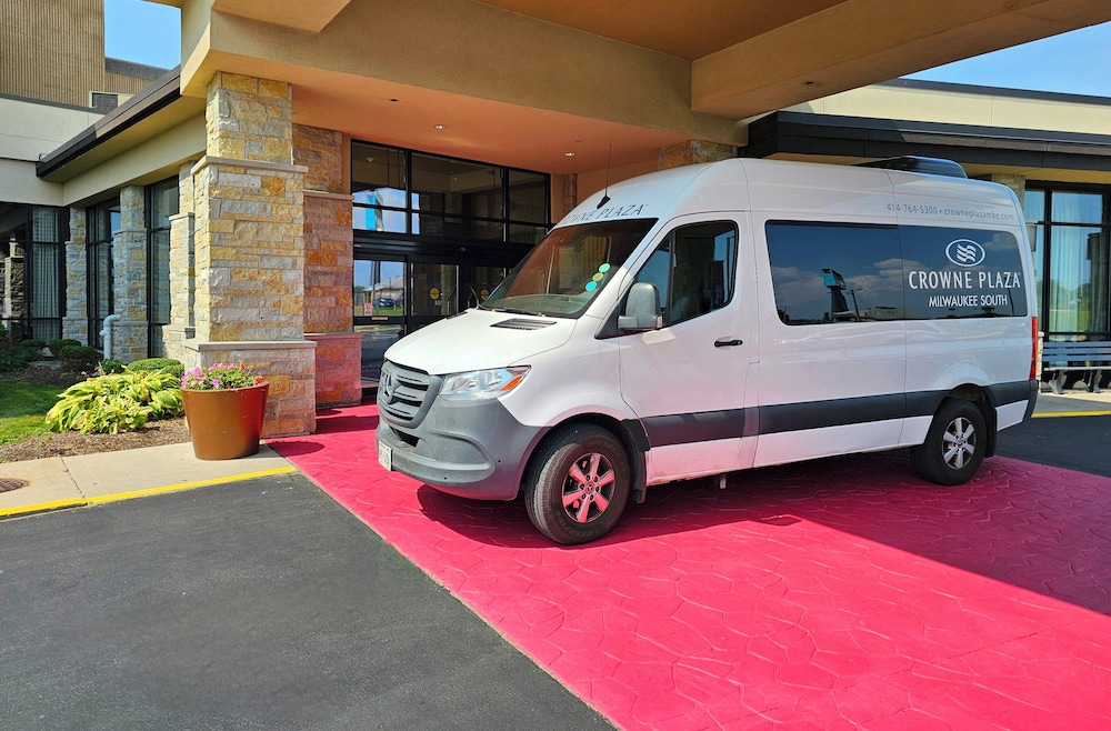 Crowne Plaza Milwaukee Airport by IHG - photo 51