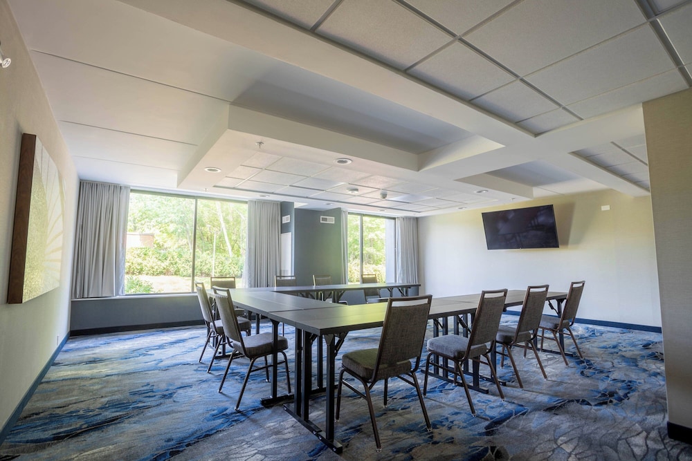 Fairfield Inn & Suites Springfield Enfield - photo 34