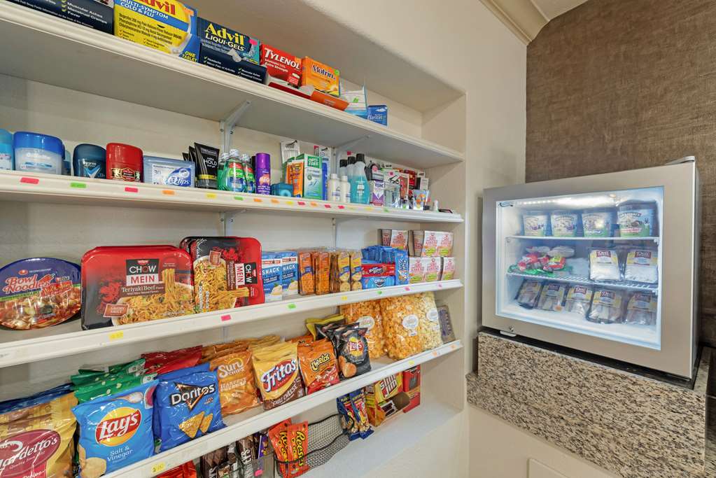 Best Western Plus Eagleridge Inn & Suites - photo 10