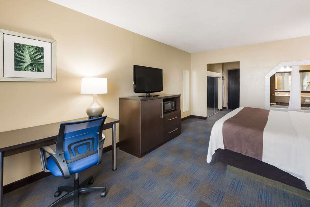 Quality Inn Upper Sandusky - photo 27